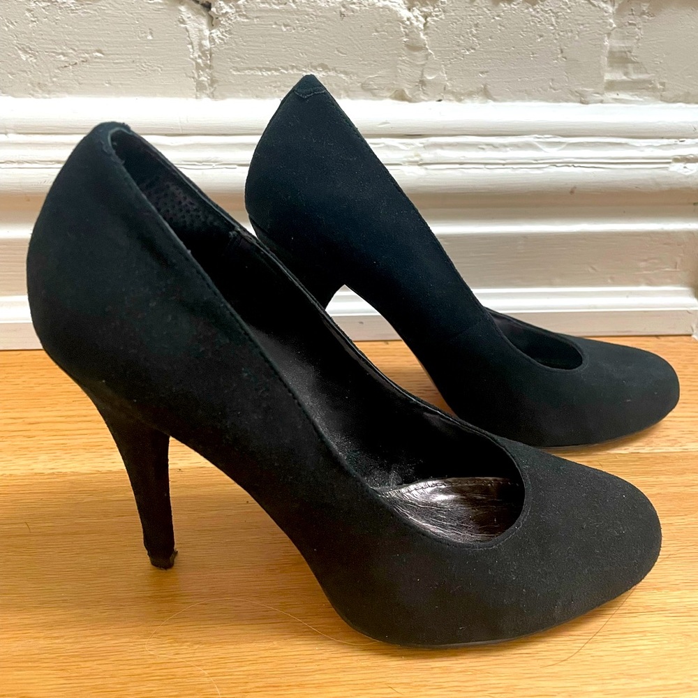 Steve Madden Trinitie Suede Pumps, black, size 9